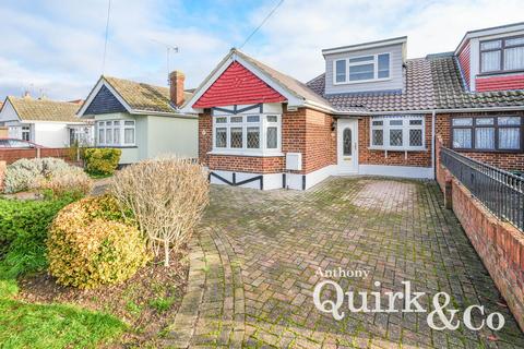 3 bedroom semi-detached house for sale, Bramble Road, Canvey Island, SS8