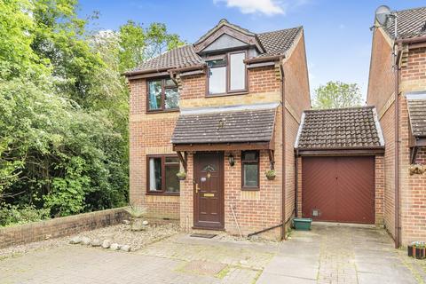 3 bedroom detached house for sale, Merryfield, Chineham, Basingstoke, Hampshire, RG24