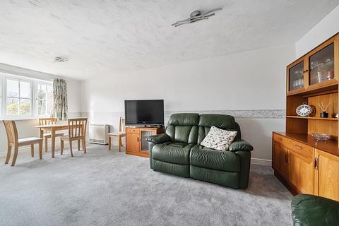 1 bedroom apartment for sale, High Street, Rickmansworth, Hertfordshire