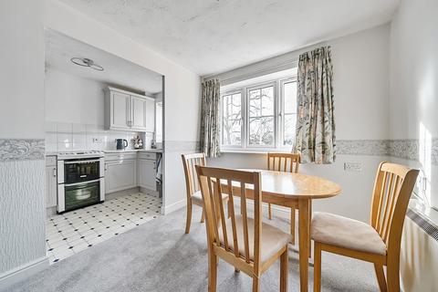 1 bedroom apartment for sale, High Street, Rickmansworth, Hertfordshire