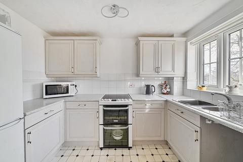 1 bedroom apartment for sale, High Street, Rickmansworth, Hertfordshire