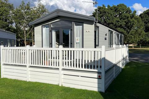 2 bedroom lodge for sale, Gilberdyke HU15