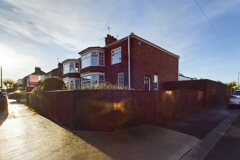 3 bedroom semi-detached house for sale, Farnborough Avenue, Acklam, Middlesbrough, TS5