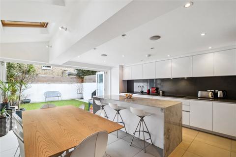 5 bedroom terraced house for sale, Sugden Road, SW11