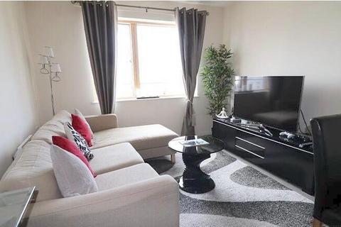 2 bedroom apartment for sale, Falcon Drive, Cardiff