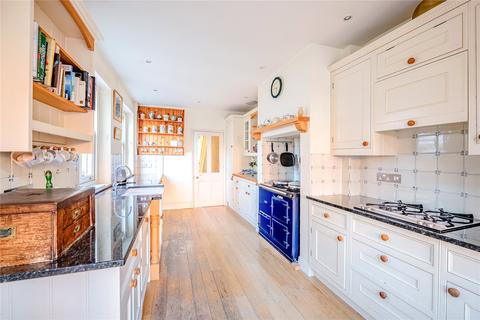 5 bedroom end of terrace house for sale, Mill Road, Salisbury, Wiltshire, SP2