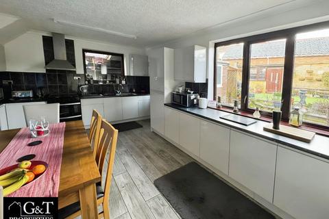 2 bedroom semi-detached house for sale, Consort Crescent, Brierley Hill