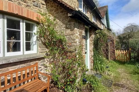 3, Eastwood Cottages Lynbridge, Lynton, EX35 6NR