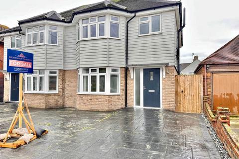 3 bedroom semi-detached house for sale, Grafton Road, Canvey Island