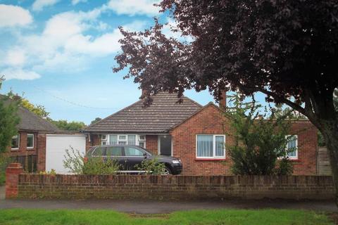 3 bedroom bungalow to rent, Ernest Road, Wivenhoe, Essex, CO7