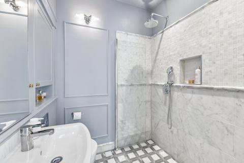 1 bedroom flat for sale, St. Georges Drive, London, SW1V