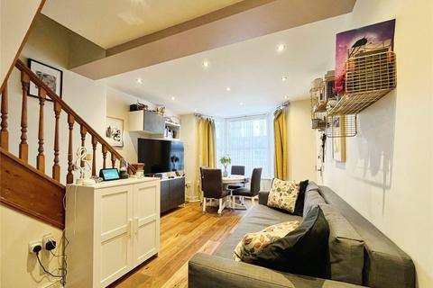 2 bedroom apartment for sale, Broadfield Road, London SE6