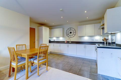 2 bedroom apartment for sale, Pallatia Court, Buckinghamshire HP13