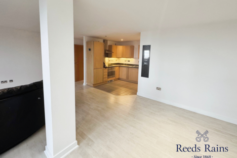 2 bedroom apartment to rent, Dock Street, East Riding of Yorkshi HU1