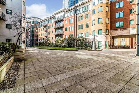 undefined, City Road East, Greater Manchester M15