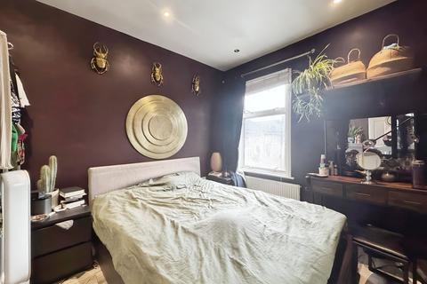 3 bedroom terraced house for sale, Jedburgh Road, London E13