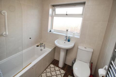 2 bedroom semi-detached house to rent, Greton Close, Greater Manchester M13