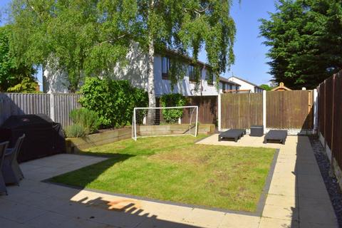 46 Alexandra Drive, Prestatyn, LL19 8BW