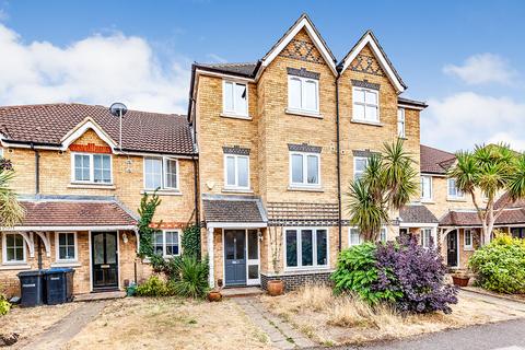 6 bedroom terraced house to rent, Nightingale Shott, Surrey TW20