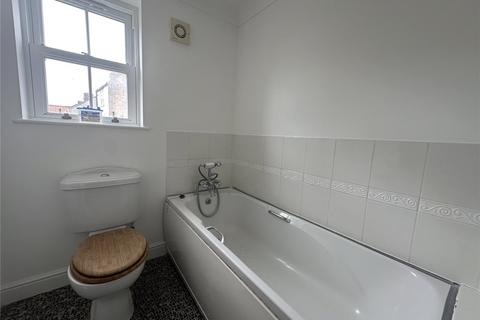 3 bedroom end of terrace house to rent, High Street, Great Yarmouth NR31