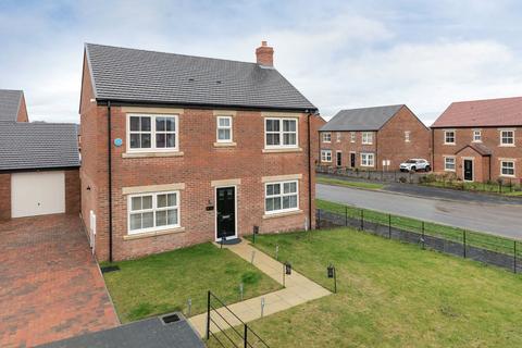 4 bedroom detached house for sale, Glade Drive, Newcastle upon Tyne NE15