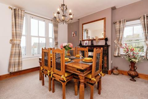 3 bedroom detached house for sale, West Road, Telford TF2