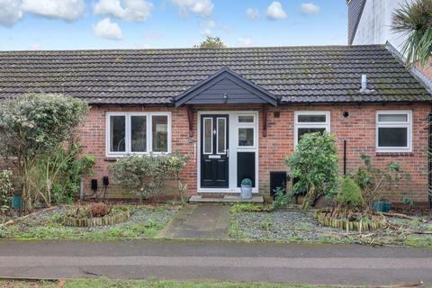 2 bedroom terraced bungalow for sale, Kings Chase, East Molesey, KT8