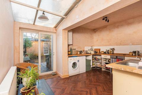 2 bedroom terraced house for sale, Clifton Place, St Jude's