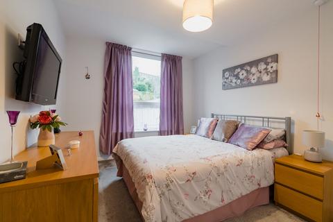 1 bedroom retirement property for sale, Union Road, Redvers House Union Road, EX17