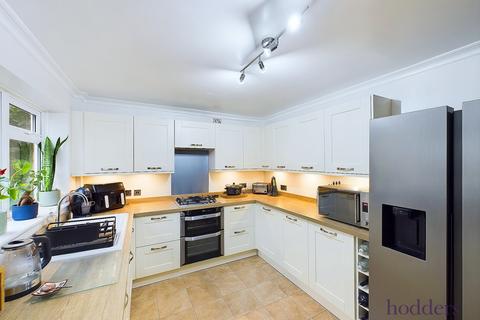 3 bedroom semi-detached house for sale, High Meadow Place, Chertsey, Surrey, KT16