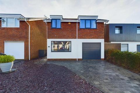 3 bedroom detached house for sale, Viking Road, Bridlington