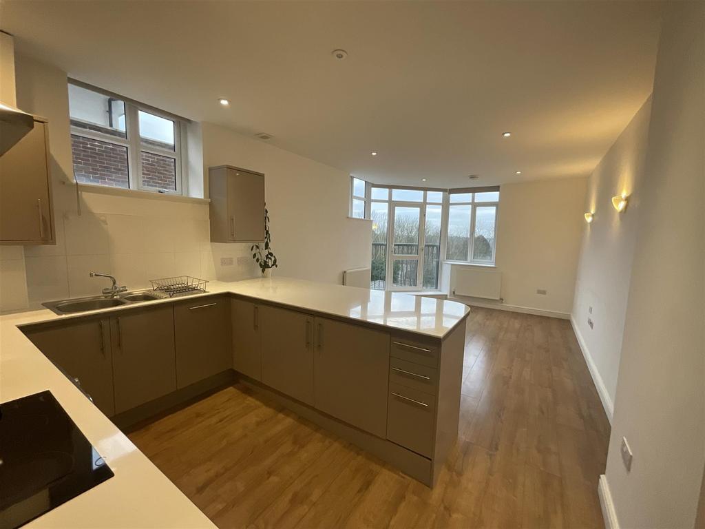 Kitchen/Lounge