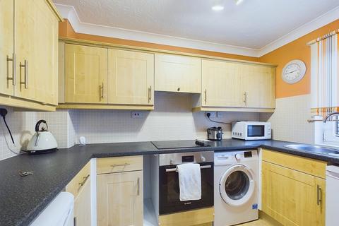 2 bedroom end of terrace house for sale, WILKINS CLOSE, SWINDON SN2