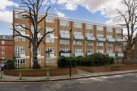 3 bedroom flat for sale, North End Crescent, London W14