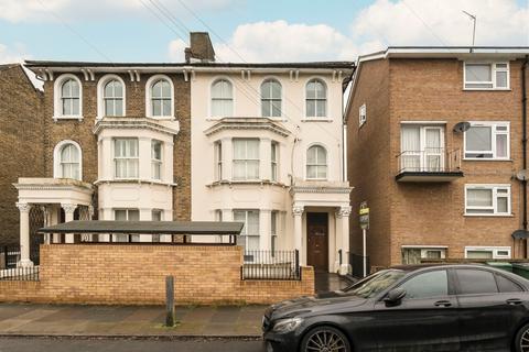 Flat 1, 42 Wellington Gardens, London, SE7 7PH