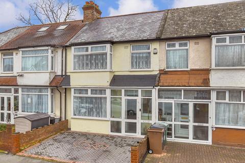 3 bedroom terraced house for sale, Hampton Road, Chingford