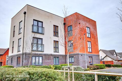 Fotheringhay Close, Daventry NN11