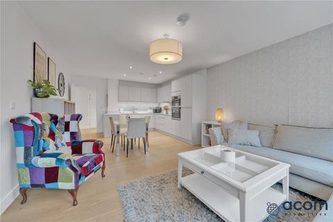 3 bedroom apartment for sale, Oak Apartments, London NW9