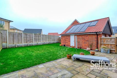 4 bedroom detached house for sale, Charles Marler Way, Blofield, Norwich, Norfolk