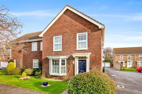 20 Alexander Close, Bognor Regis, PO21 4PL