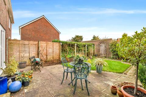 20 Alexander Close, Bognor Regis, PO21 4PL
