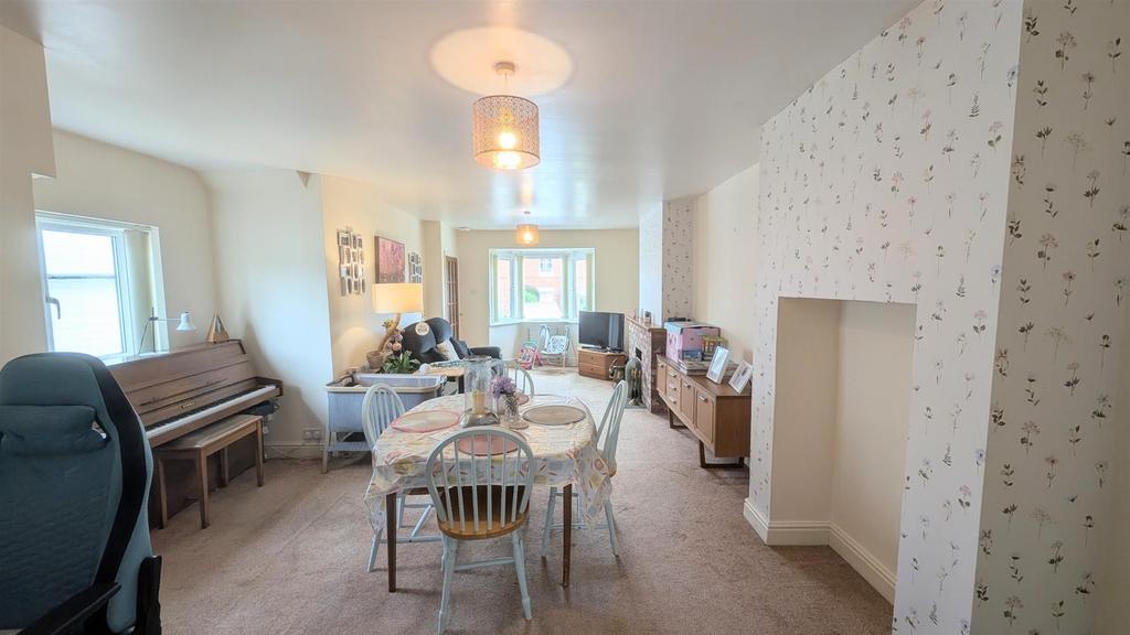 Living Room Back.jpg