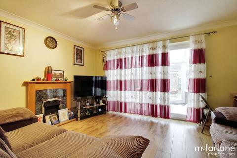 3 bedroom terraced house for sale, Edale Moor, Swindon SN3