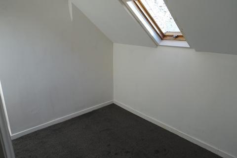 2 bedroom terraced house to rent, South View Terrace, Middlesbrough