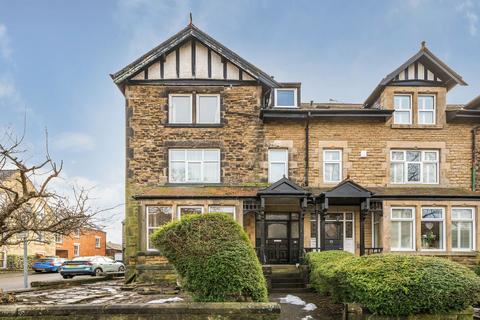 2 bedroom flat for sale, Dragon Parade, Harrogate, HG1