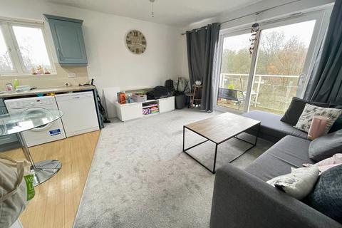 2 bedroom flat for sale, Foxglove Way, Luton, Bedfordshire, LU3 1EA