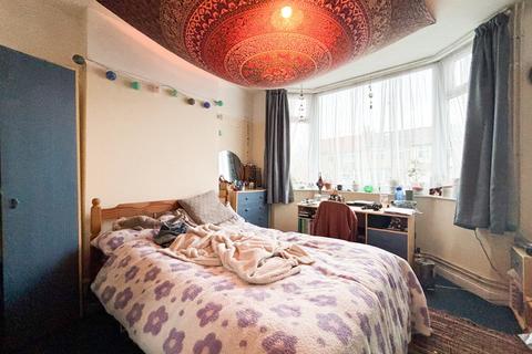undefined, Dovercourt Road, Bristol BS7