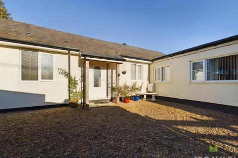 3 bedroom detached bungalow for sale, Morton