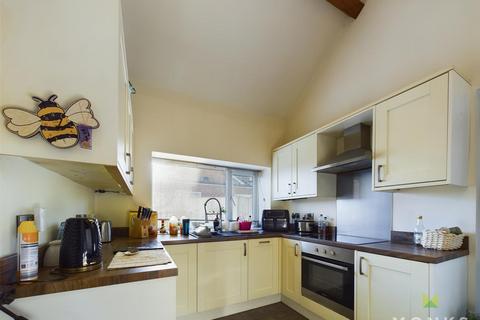 3 bedroom detached bungalow for sale, Morton