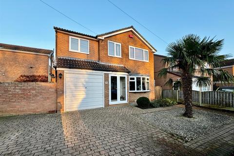 4 bedroom detached house for sale, Whitehouse Avenue, Great Preston, Leeds